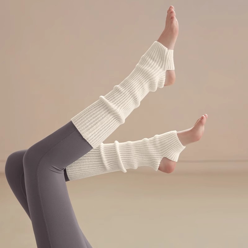 New Yoga Socks Non-Slip Grips  - Boot Sock Slouchy recensione e prezzo