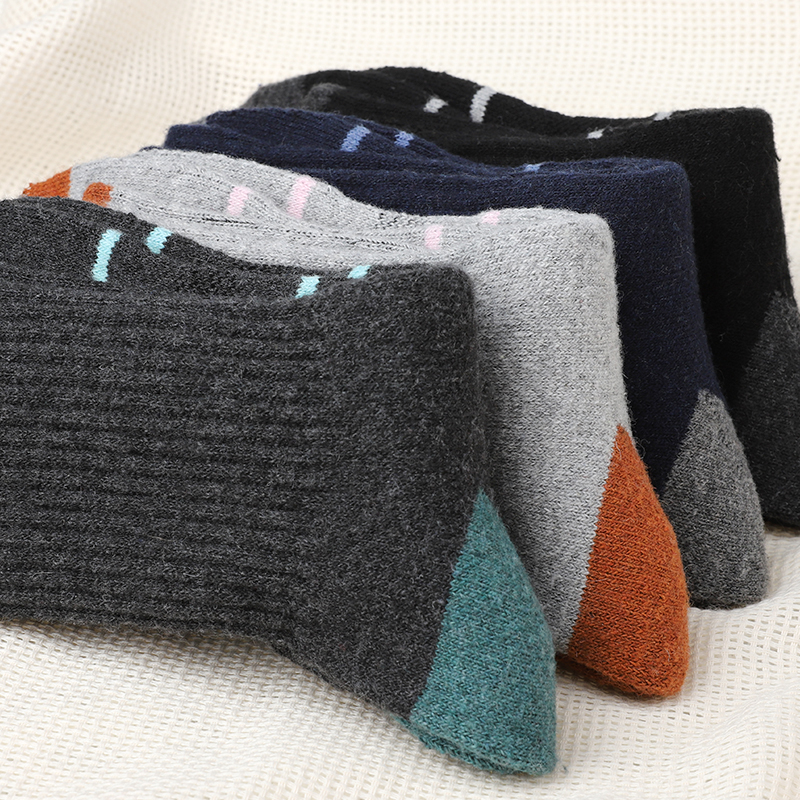 4Pairs Winter Women Mid Tube S - Wool Hiking Sock recensione e prezzo