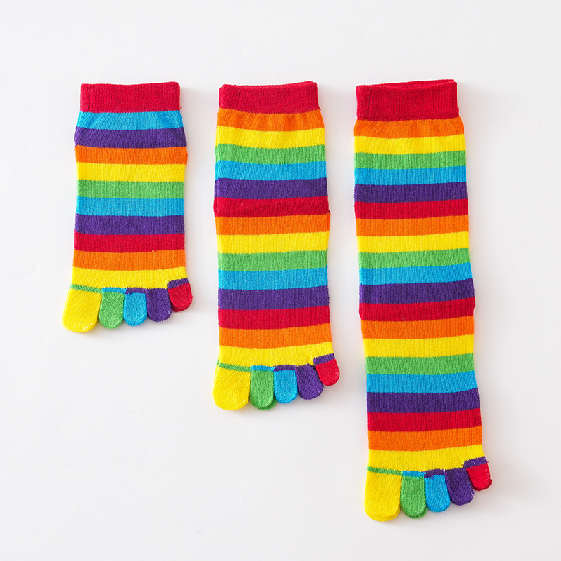 Women's Socks Rainbow Striped  - Toe Sock Split recensione e prezzo
