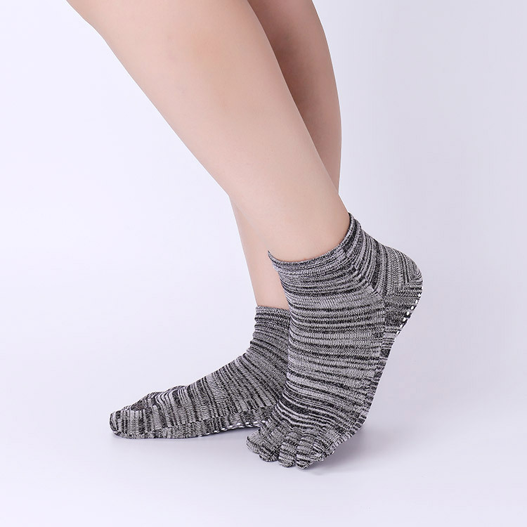 Non-Slip Yoga Socks with Grips - Grip Sock Yoga recensione e prezzo
